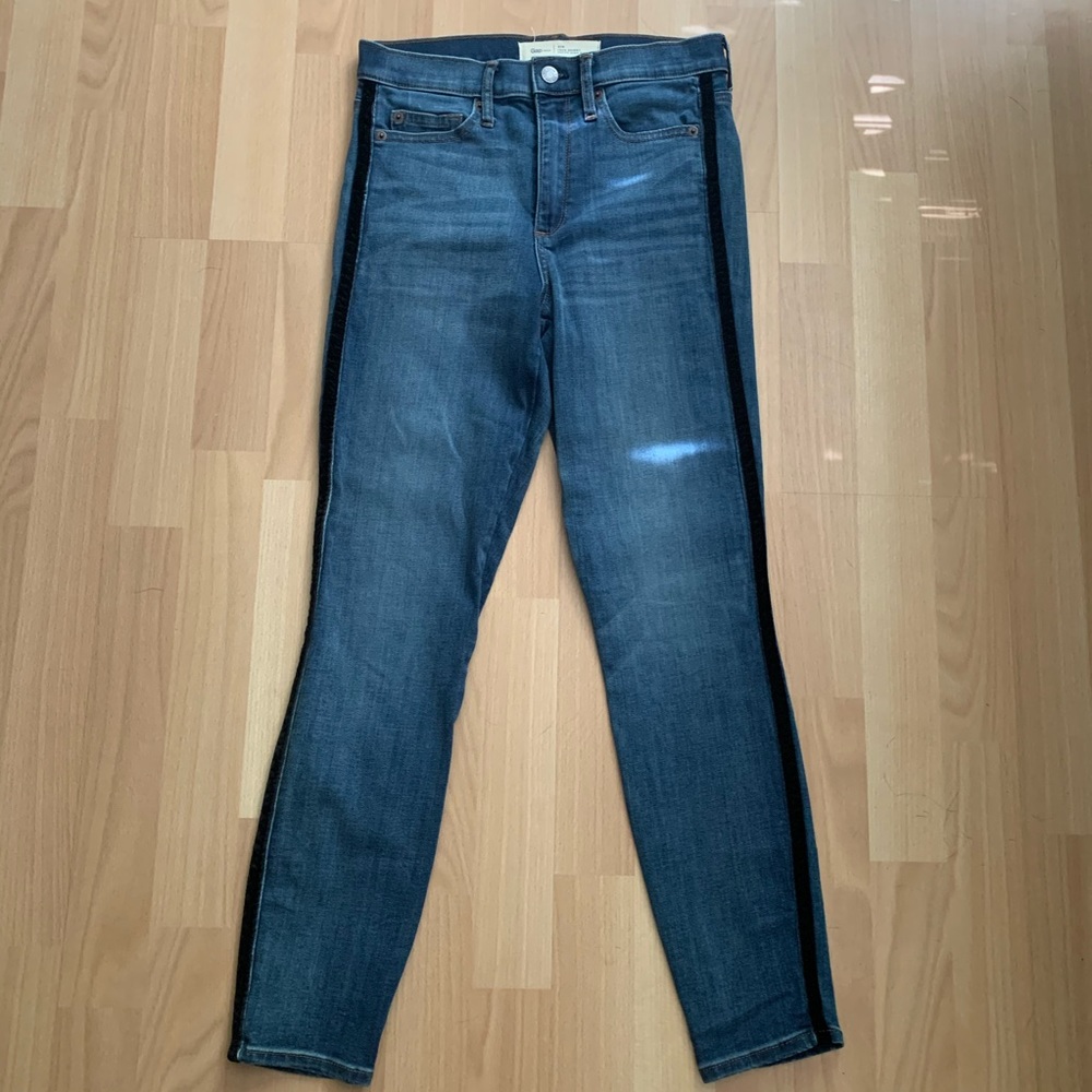 Gap true skinny super high rise jeans